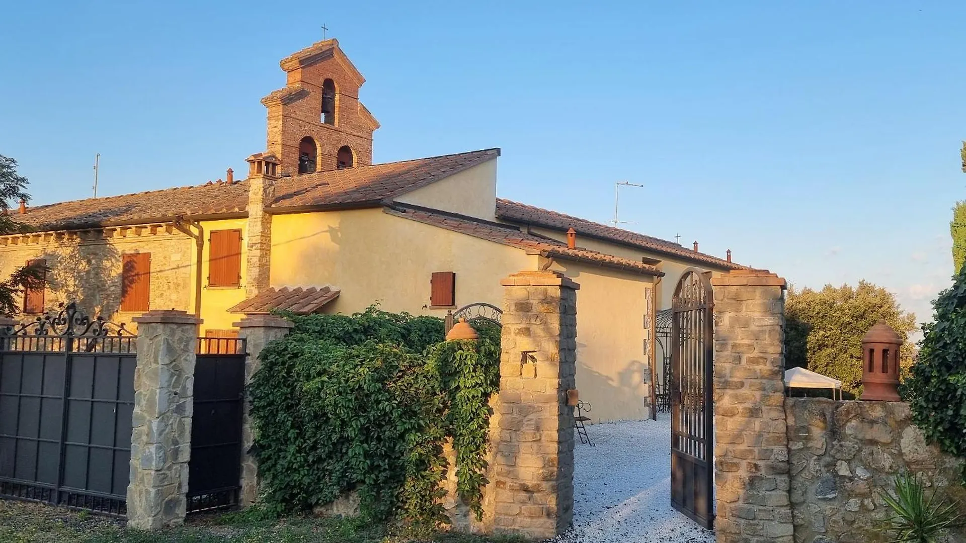 Borgo Della Speranza Bed & Breakfast Volterra